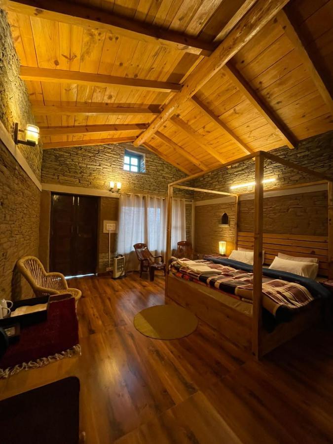 Meraki Huts Pauri Luaran gambar