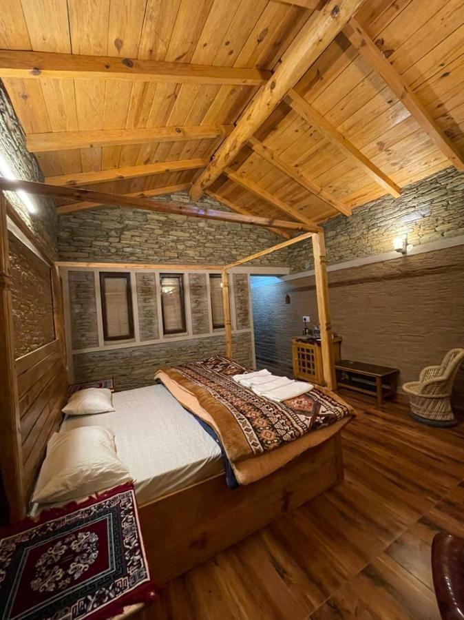 Meraki Huts Pauri Luaran gambar