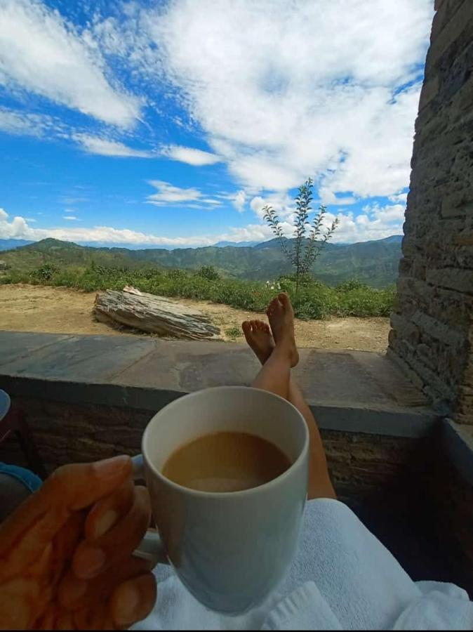 Meraki Huts Pauri Luaran gambar